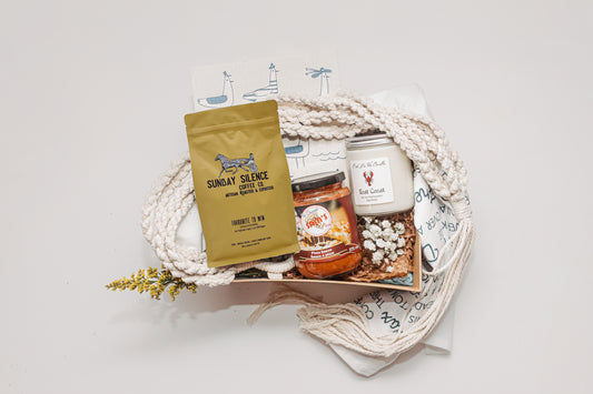 I ♥️ NOVA SCOTIA -THE GRAND GESTURE BASKET (6 ITEMS)