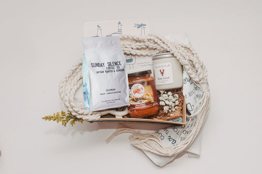 I ♥️ NOVA SCOTIA HEARTFELT BASKET (5 ITEMS)